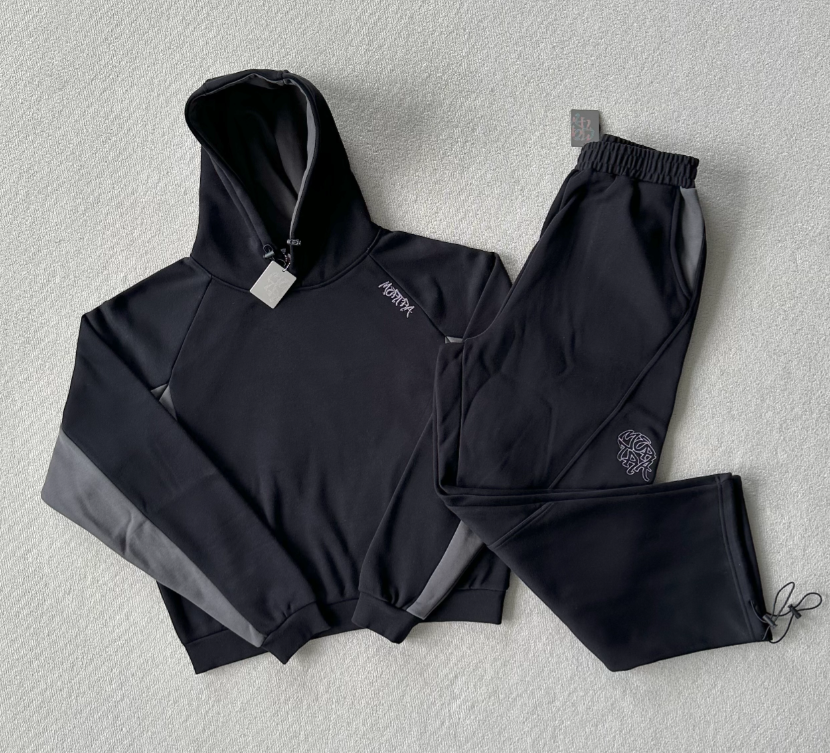 Mertra Tracksuit
